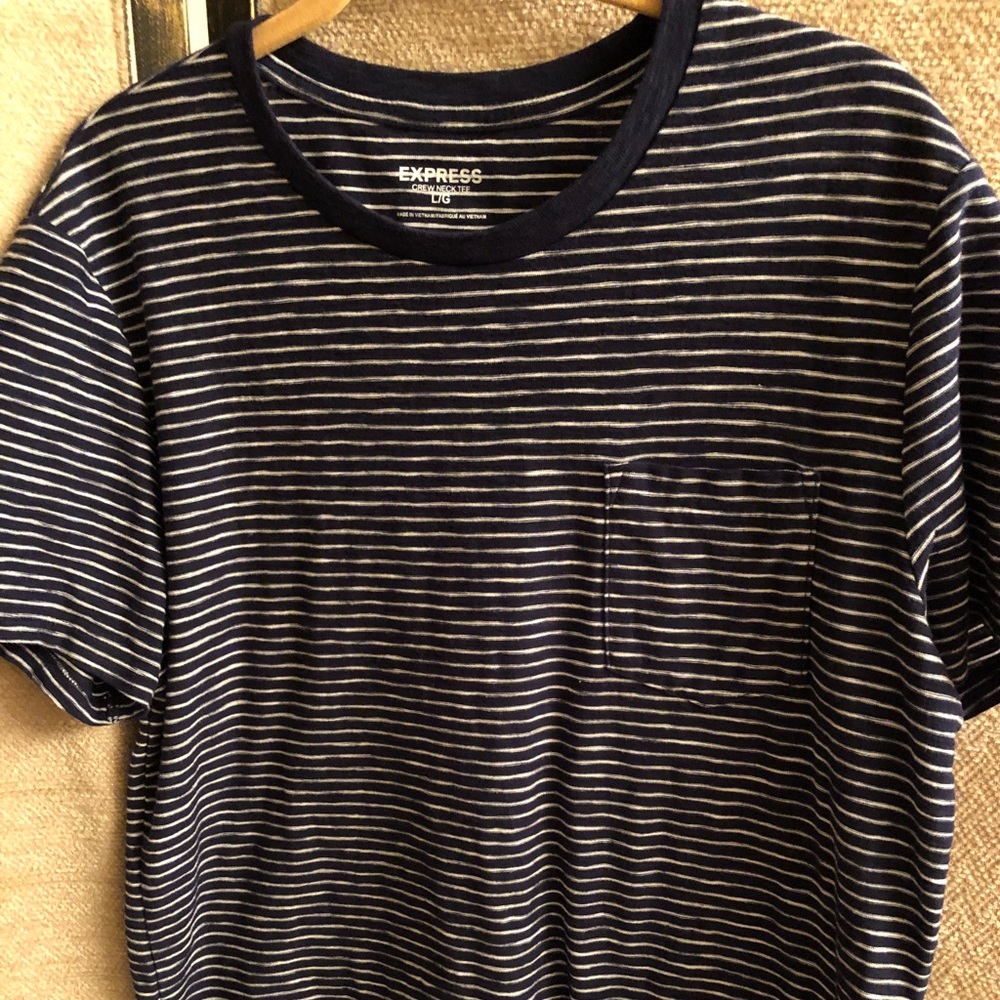 Express Tee
